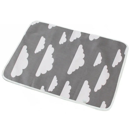 Tapis et pipi pad pour entrainement lavable et peux protège le siège de votre auto de vos animaux de compagnie.