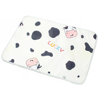 Tapis et pipi pad pour entrainement lavable et peux protège le siège de votre auto de vos animaux de compagnie.