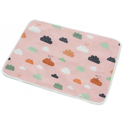 Tapis et pipi pad pour entrainement lavable et peux protège le siège de votre auto de vos animaux de compagnie.
