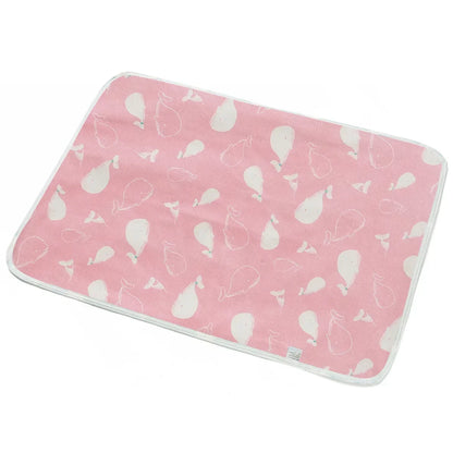 Tapis et pipi pad pour entrainement lavable et peux protège le siège de votre auto de vos animaux de compagnie.