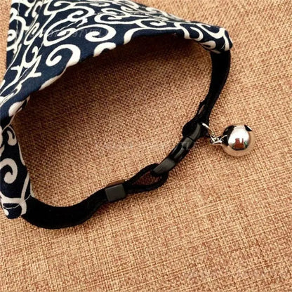 Belle ceinture pour chien avec le matériel en forme de triangle fait de cotton ajustable. - WOOF TOUT