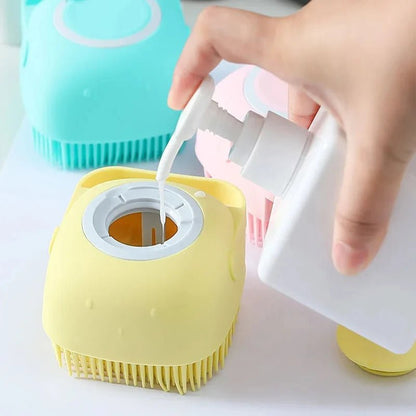 Ce distributeur de silicone et savonneur et masseur qui lave bien votre chien qui fait tout j aime. - WOOF TOUT