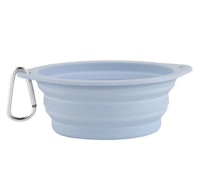 Un gobelet de silicone facile a transporter et pliable pour introduire eau et nourriture et clipper sur une ceinture a chien . - WOOF TOUT