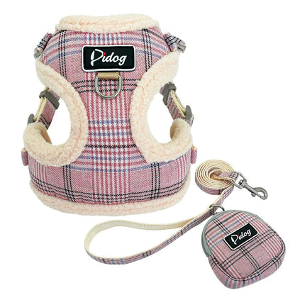 Un très beau harnesses très bien ajuster sur votre petit chien. - WOOF TOUT