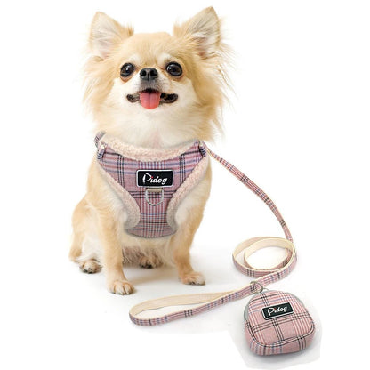 Un très beau harnesses très bien ajuster sur votre petit chien. - WOOF TOUT